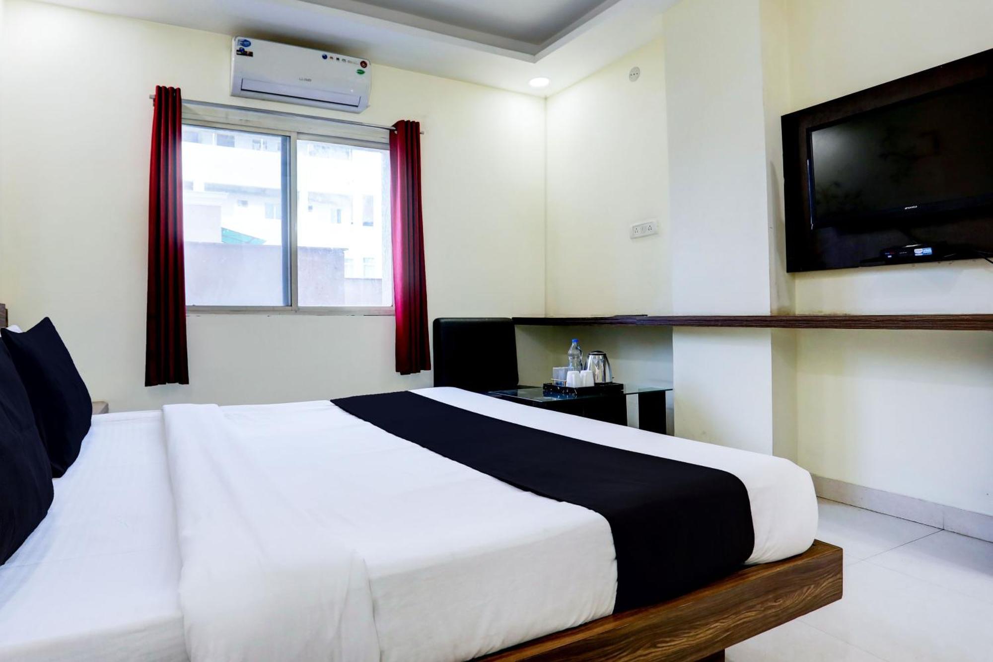 Super Townhouse Hoshangabad Road Near Aashima Mall Samarda Kaliāsot Exteriér fotografie