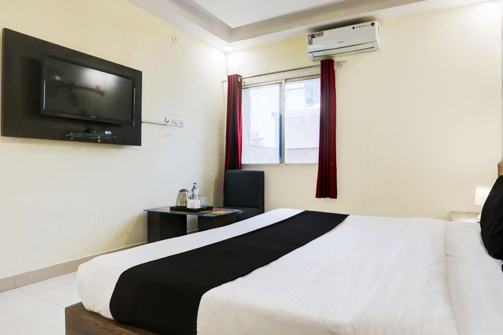 Super Townhouse Hoshangabad Road Near Aashima Mall Samarda Kaliāsot Exteriér fotografie