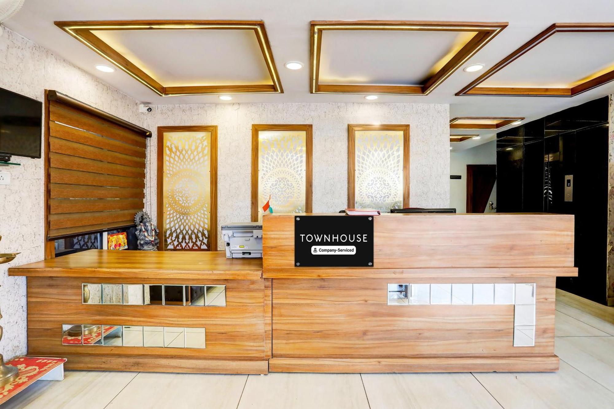 Super Townhouse Hoshangabad Road Near Aashima Mall Samarda Kaliāsot Exteriér fotografie